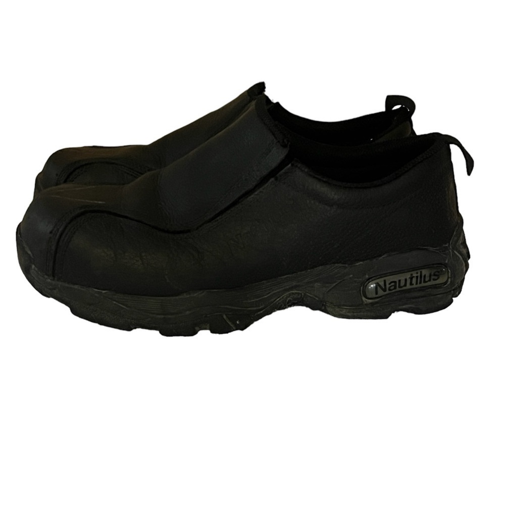 Nautilus Black Safety Steel Toe Shoes Sz 10M